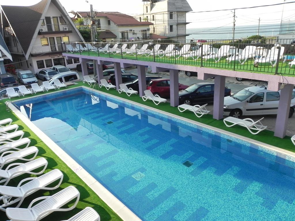 Pensiunea Iubesc Marea - piscină încălzită, vouchere vacanță, 40 m de faleză Costinesti Extérieur photo