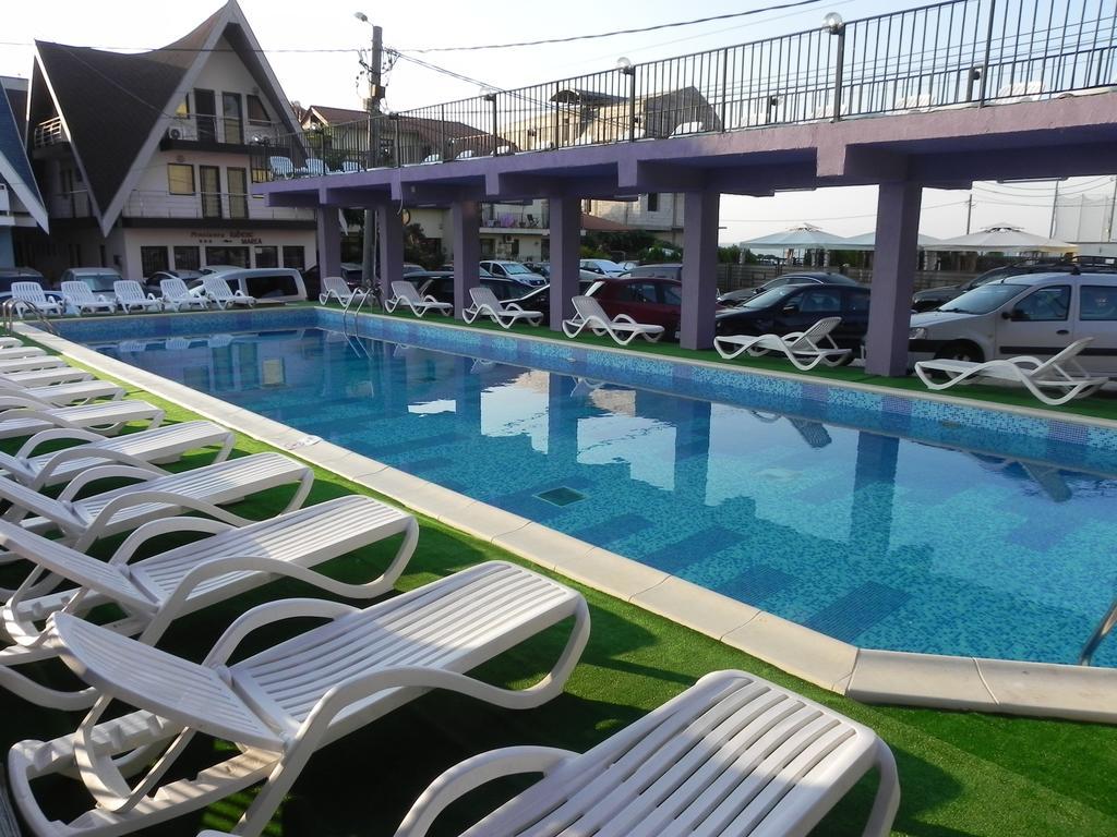 Pensiunea Iubesc Marea - piscină încălzită, vouchere vacanță, 40 m de faleză Costinesti Extérieur photo